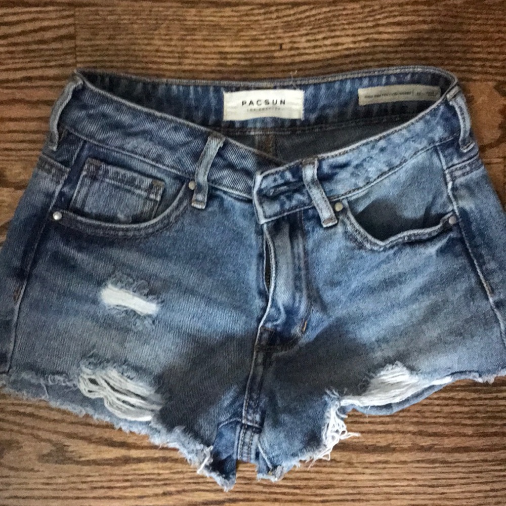 Size 22 PacSun denim shorts